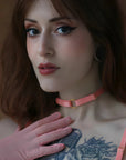 Collarino Choker PEACH color pesca con dettagli ORO - Flash You and Me - The Game Lingerie