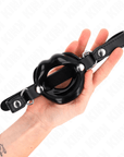 KINK - BAVAGLIO LIP 8 CM CON CINTURINO IN SIMILPELLE NERA 63 x 2 CM REGOLABILE 39 - 58 CM - KINK COLLAR & GAG - Intimo per le occasioni speciali | The Game Lingerie