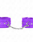 KINK - POGGIPOLSI PREMIUM IMBOTTITI IN PELLICCIA VIOLA CON CINTURA VIOLA REGOLABILE 17 - 29 CM X 6 CM - KINK WRIST RESTRAINT - Intimo per le occasioni speciali | The Game Lingerie