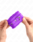KINK - POGGIPOLSI PREMIUM IMBOTTITI IN PELLICCIA VIOLA CON CINTURA VIOLA REGOLABILE 17 - 29 CM X 6 CM - KINK WRIST RESTRAINT - Intimo per le occasioni speciali | The Game Lingerie