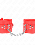 KINK - POLSINI IMBOTTITI IN PELLICCIA CON FORI QUADRI ROSSO E CINTURA ROSSA REGOLABILE 17 - 29 CM X 6 CM - KINK WRIST RESTRAINT - Intimo per le occasioni speciali | The Game Lingerie