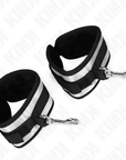 KINK - POLSINI IN NEOPRENE GRIGIO 23 X 5 CM - KINK WRIST RESTRAINT - Intimo per le occasioni speciali | The Game Lingerie