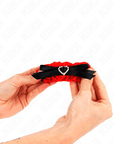 KINK - POLSO ELASTICO IN PIZZO DETTAGLI CUORE ROSSO REGOLABILE 22 - 35 CM - KINK WRIST RESTRAINT - Intimo per le occasioni speciali | The Game Lingerie
