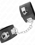KINK - RESISTENZA DA POLSO MULTIPOSIZIONE CON CHIUSURA A LUCCHETTO NERA REGOLABILE 16 - 23 CM X 5,5 CM - KINK WRIST RESTRAINT - Intimo per le occasioni speciali | The Game Lingerie