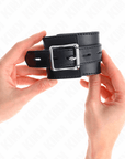 KINK - RESISTENZA DA POLSO NERA CON CINTURA NERA REGOLABILE 17 - 28 CM X 6 CM - KINK WRIST RESTRAINT - Intimo per le occasioni speciali | The Game Lingerie