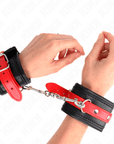 KINK - RESISTENZA DA POLSO NERA CON CINTURA ROSSA REGOLABILE 17 - 28 CM X 6 CM - KINK WRIST RESTRAINT - Intimo per le occasioni speciali | The Game Lingerie