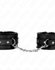 KINK - RESISTENZA DA POLSO PREMIUM FODERATA IN PELLICCIA NERA CON CINTURA NERA REGOLABILE 17 - 29 CM X 6 CM - KINK WRIST RESTRAINT - Intimo per le occasioni speciali | The Game Lingerie