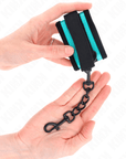 KINK - TENUTA DA POLSO IN NYLON CON GANCIO E LOOP NERO - BLU REGOLABILE 18 - 32 CM X 5 CM - KINK WRIST RESTRAINT - Intimo per le occasioni speciali | The Game Lingerie