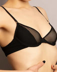 Reggiseno semi - aperto Sophie in microfibra con anelli placcati oro - ILONI by DILAN - The Game Lingerie