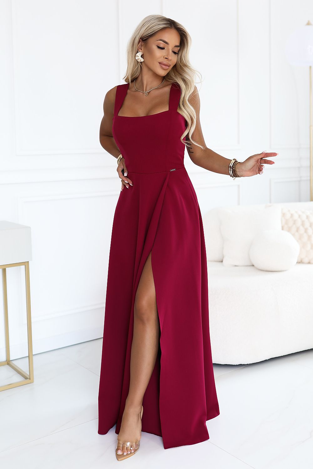  Vestito lungo model 231224 Numoco 