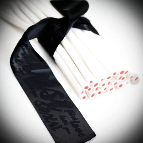 BIJOUX - LES PETITS BONBONS MANETTE SENSUALI IN SETA - BIJOUX PETITS BONBONS - Intimo per le occasioni speciali | The Game Lingerie