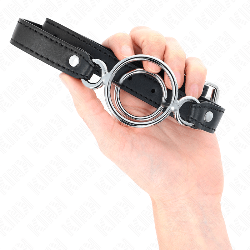 KINK - BAVAGLIO CON O - RING MULTIPLI 5 CM NERO 63 X 2,5 CM - KINK COLLAR & GAG - Intimo per le occasioni speciali | The Game Lingerie