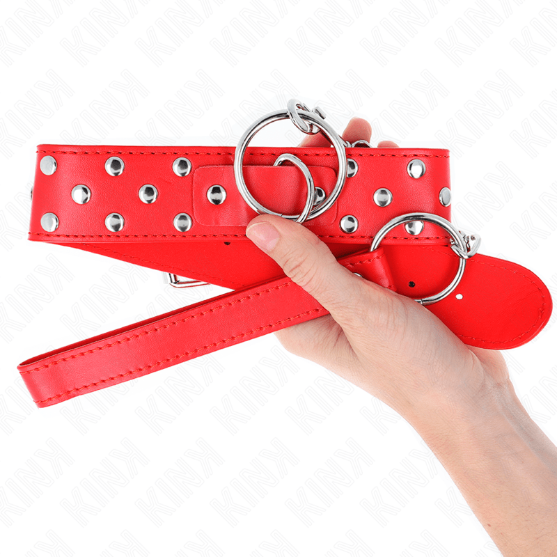 KINK - COLLANA CON CINTURINO AD ANELLO RIVETTO CON CINTURA 65 CM ROSSO REGOLABILE 36 - 50 CM X 3,8 CM - KINK COLLAR & GAG - Intimo per le occasioni speciali | The Game Lingerie