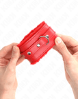 KINK - POGGIPOLSI PREMIUM IMBOTTITI IN PELLICCIA ROSSI CON CINTURA ROSSA REGOLABILE 17 - 29 CM X 6 CM - KINK WRIST RESTRAINT - Intimo per le occasioni speciali | The Game Lingerie