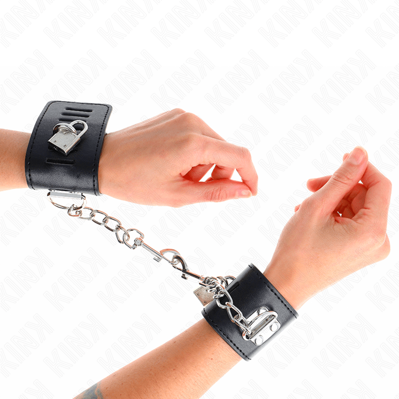KINK - RESISTENZA DA POLSO CON CHIUSURA A LUCCHETTO NERO REGOLABILE 16 - 23 CM X 5,5 CM - KINK WRIST RESTRAINT - Intimo per le occasioni speciali | The Game Lingerie