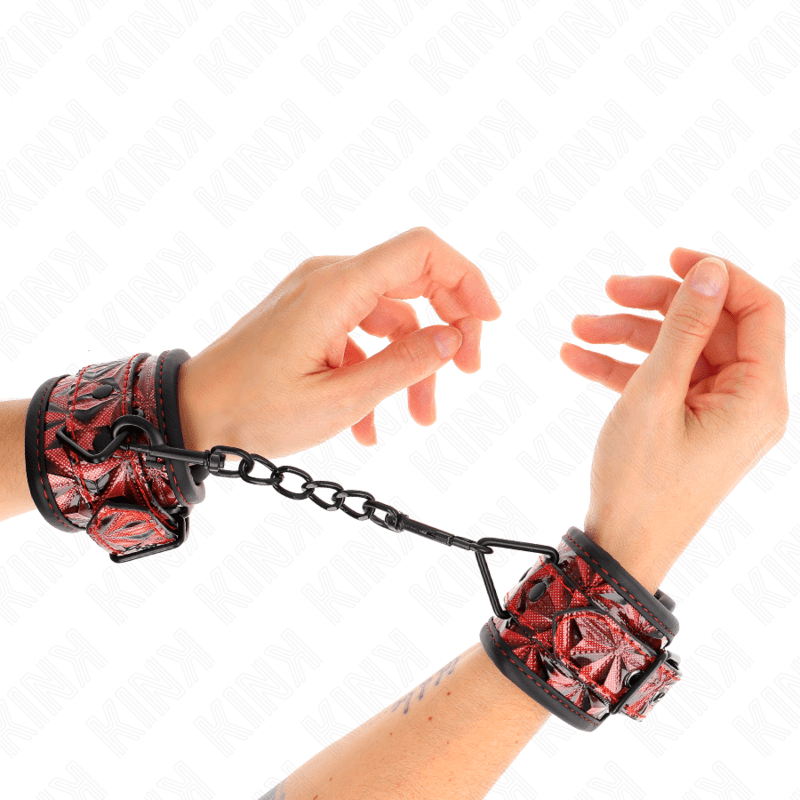 KINK - RESISTENZA DA POLSO CON MOTIVO A DIAMANTI ROSSO SCURO REGOLABILE 17 - 26 CM X 5,5 CM - KINK WRIST RESTRAINT - Intimo per le occasioni speciali | The Game Lingerie