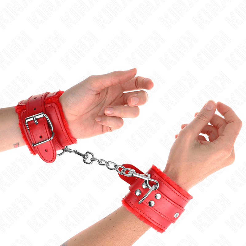 KINK - RESISTENZA DA POLSO IMBOTTITA IN PELLICCIA ROSSO CON CINTURA ROSSA REGOLABILE 17 - 29 CM X 6 CM - KINK WRIST RESTRAINT - Intimo per le occasioni speciali | The Game Lingerie