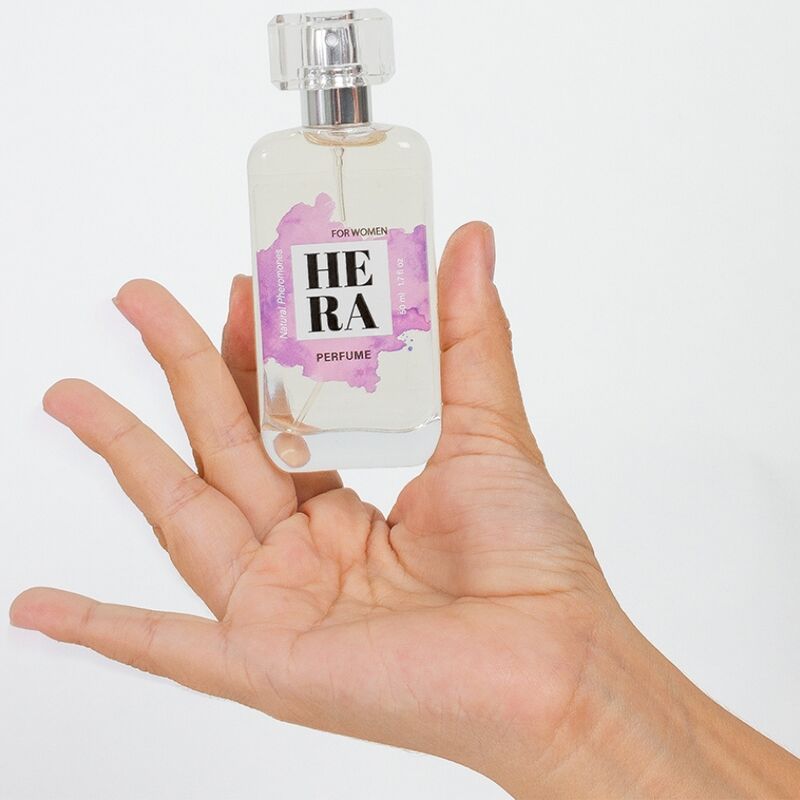 SECRETPLAY - HERA NATURAL PERFUME SPRAY FEROMONI PER DONNA 50 ML - SECRETPLAY COSMETIC - Intimo per le occasioni speciali | The Game Lingerie